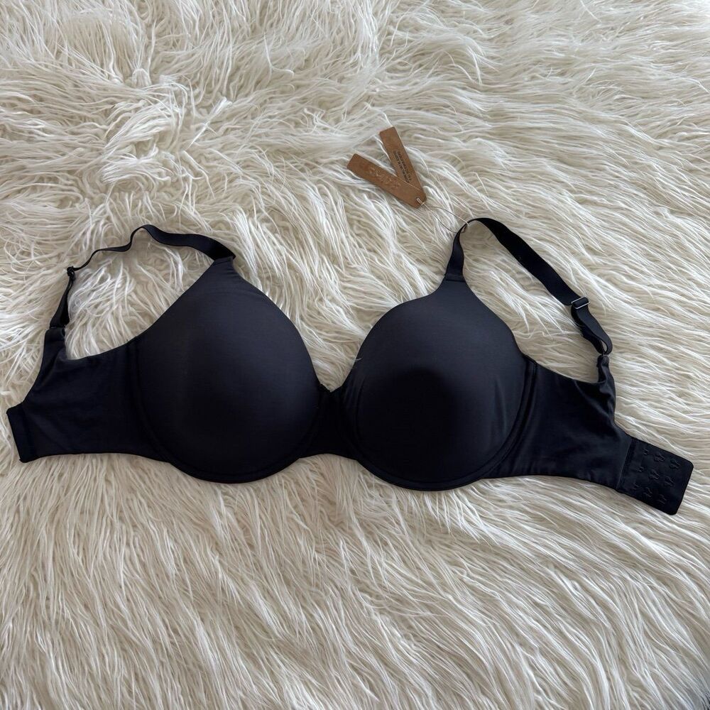 Skims Fits Everybody T-shirt Demi Bra Onyx Size 34H